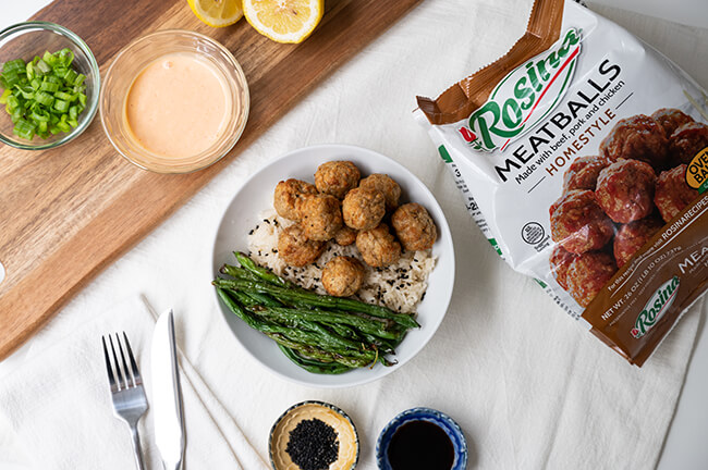 Plated meatballs without pasta