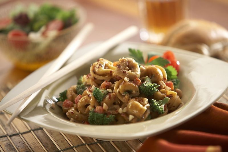 Celentano Cheese Tortellini with Thai Sauce