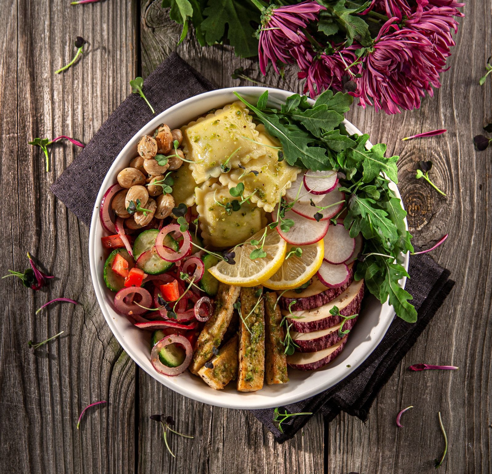 celentano spinach and cheese ravioli pesto tofu bowl recipe scaled